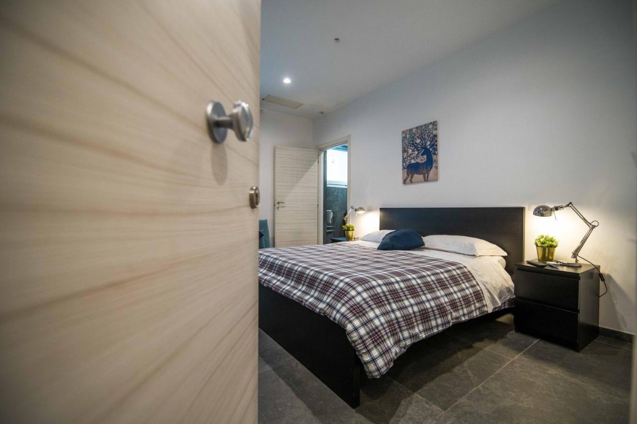 Quattro Briganti Bed & Breakfast Salerno Exterior photo